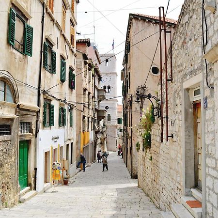 Apartamento Mara Šibenik Exterior foto