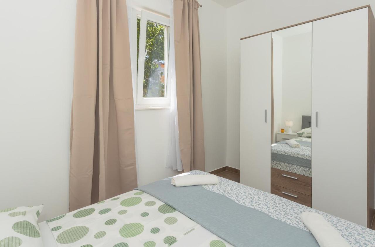 Apartamento Mara Šibenik Exterior foto