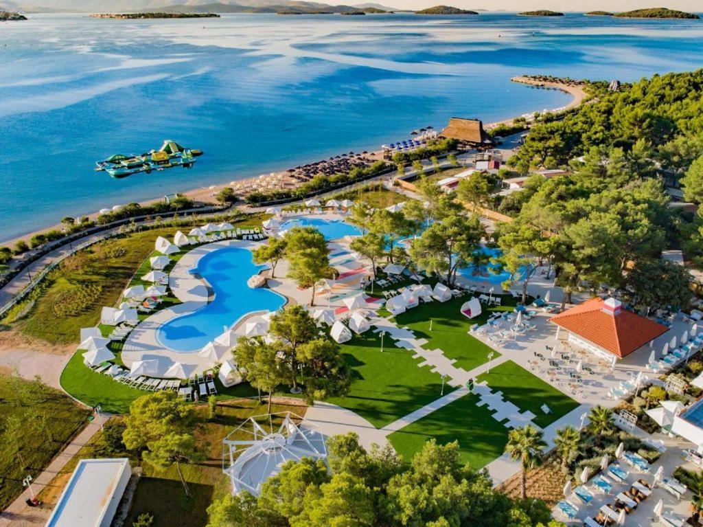 Apartamento Mara Šibenik Exterior foto